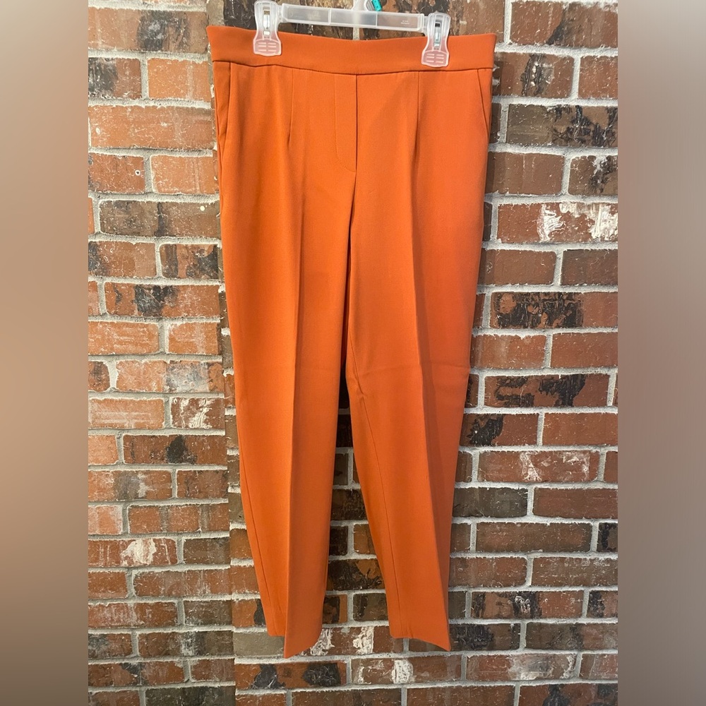 Aritzia “Babaton” Cohen Orange Women's Pants, size 6